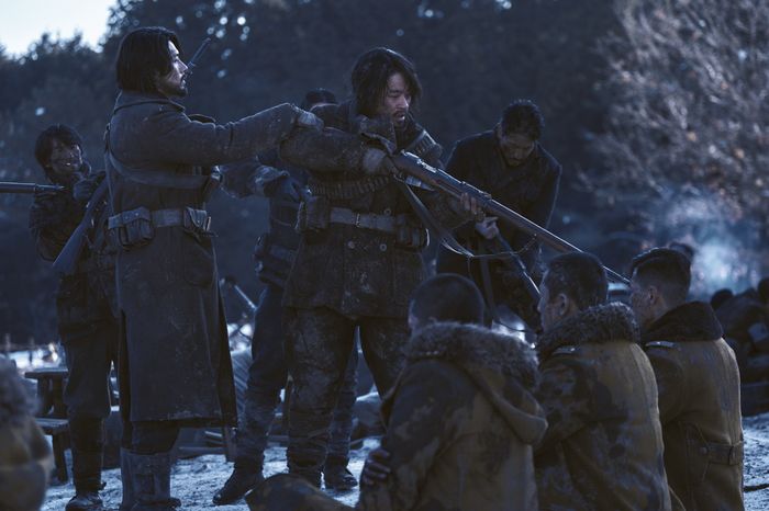 영화 ‘하얼빈’ 현빈. 사진 | (주)하이브미디어코프, CJ ENM