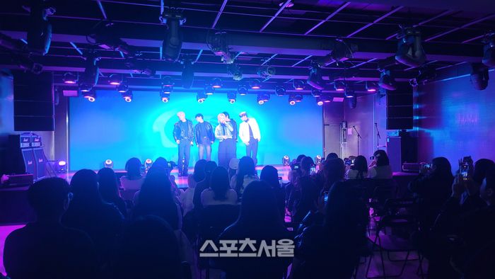 그룹 VVS 쇼케이스 모습. 사진ㅣ임재청 기자