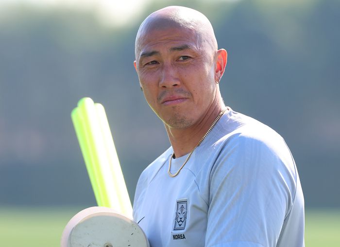 축구대표팀 코치 시절의 차두리 화성FC 감독.도하 | 연합뉴스