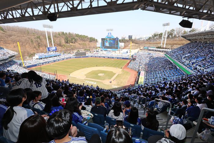 3월22일 대구삼성라이온즈파크에서 열린 2025 KBO리그 정규시즌 개막전 키움-삼성전이 매진됐다. 사진 | 삼성 라이온즈