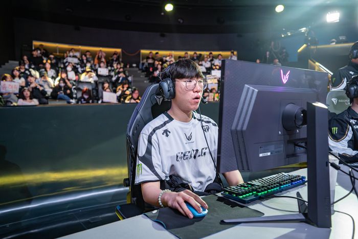 젠지가 3세트에 선택한 블리츠크랭크 픽에는 ‘룰러’ 박재혁의 의견이 크게 작용했다. 사진 | 라이엇 게임즈