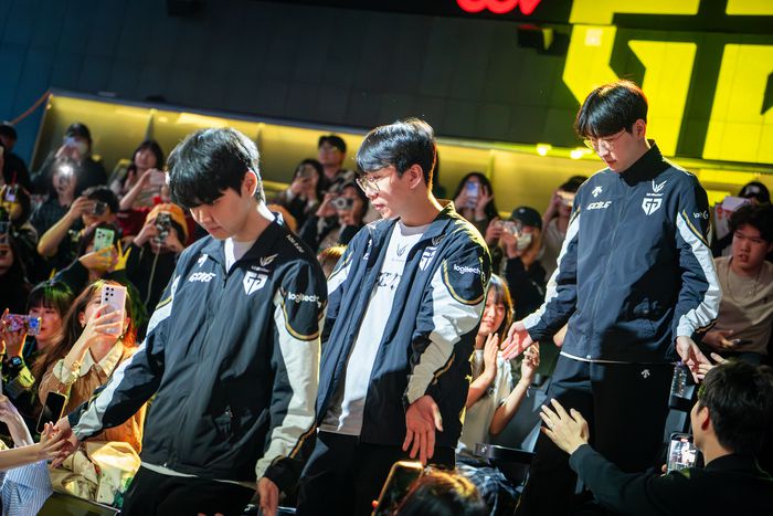 ‘룰러’ 박재혁은 6일 서울 종로구 롤 파크에서 열린 2025 LCK 정규시즌 T1전 종료 후 “뜻깊은 날에 이겨서 기분 좋다”고 소감을 밝혔다. 사진 | 라이엇 게임즈