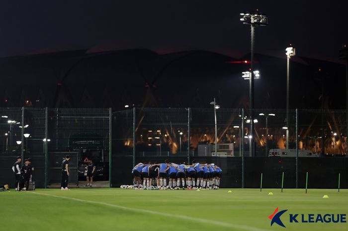 사우디아라비아 현지에서 훈련하는 광주 선수단.제공 | 한국프로축구연맹
