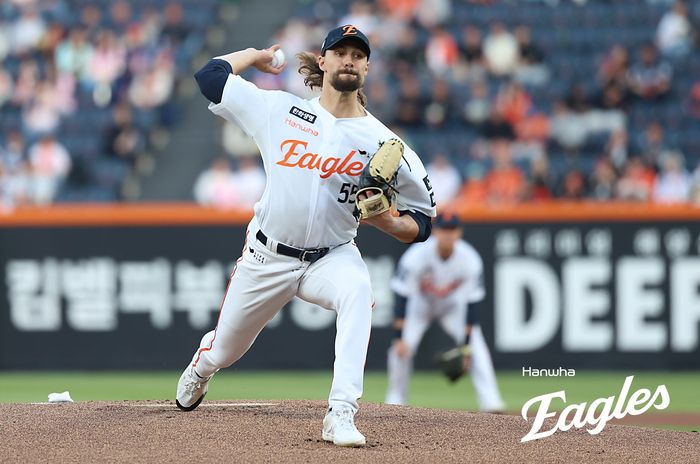 한화 선발 와이스가 29일 대전 한화생명 볼파크에서 열린 2025 KBO리그 정규시즌 LG전서 역투하고 있다. 사진 | 한화 이글스