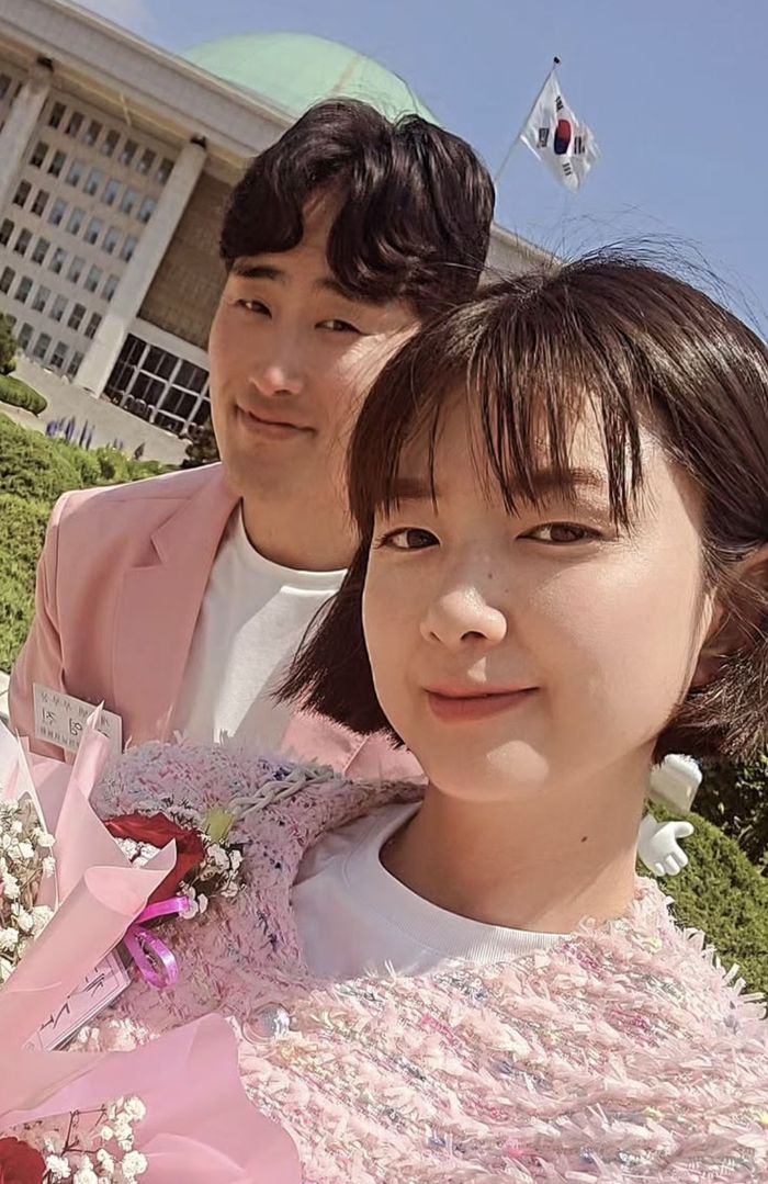황영진-김다솜 부부. 황여진 인스타그램.
