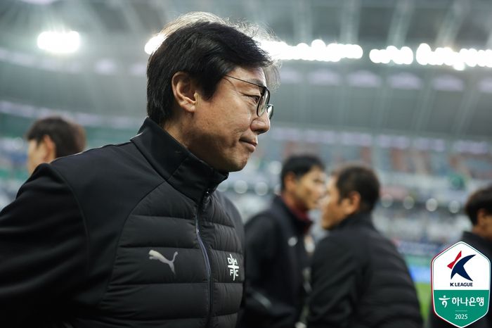 황선홍 감독. 사진 | 한국프로축구연맹