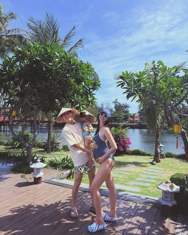 배우 송재희, 지소연. 사진 | 지소연 SNS