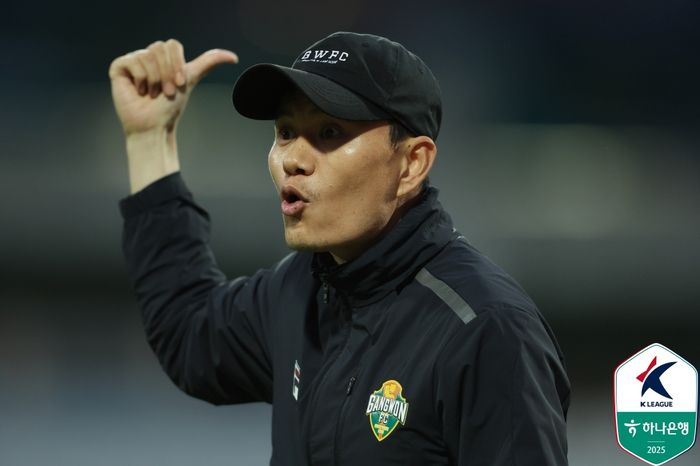 강원FC 정경호 감독.제공 | 한국프로축구연맹
