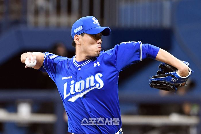 삼성 김재윤이 21일 고척스카이돔에서 열린 2025 KBO리그 키움과 경기 7회말 등판해 힘차게 공을 던지고 있다. 고척 | 박진업 기자 upandup@sportsseoul.com