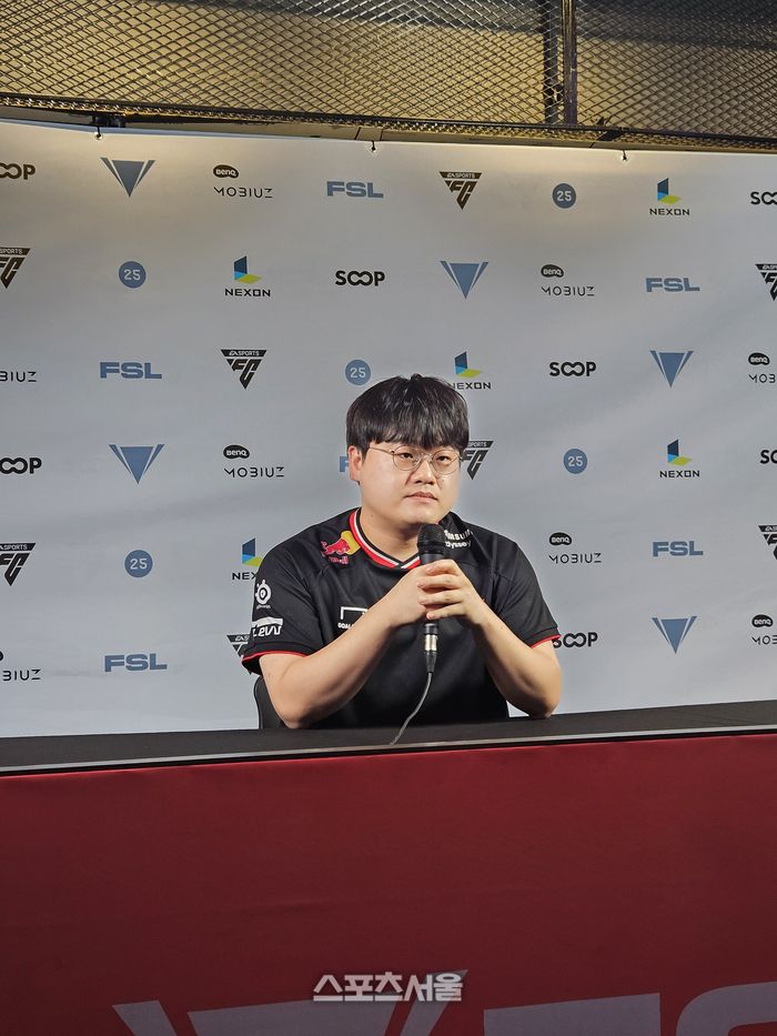 T1 강준호가 7일 서울 잠실DN콜로세움에서 열린 2025 FSL 스프링 4강전 승리 후 취재진 인터뷰에 응하고 있다. 잠실 | 강윤식 기자 skywalker@sportsseoul.com