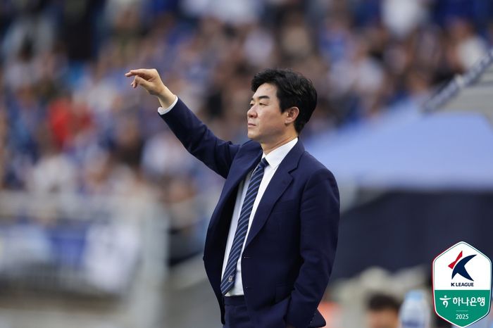 윤정환 인천 유나이티드 감독.제공 | 한국프로축구연맹