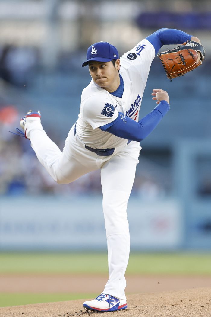 LA 다저스 오타니 쇼헤이가 17일(한국시간) 미국 캘리포니아주 LA 다저 스타디움에서 열린 2025 메이저리그(ML) 샌디에이고전에 선발 등판해 역투하고 있다. 사진 | LA=EPA연합뉴스