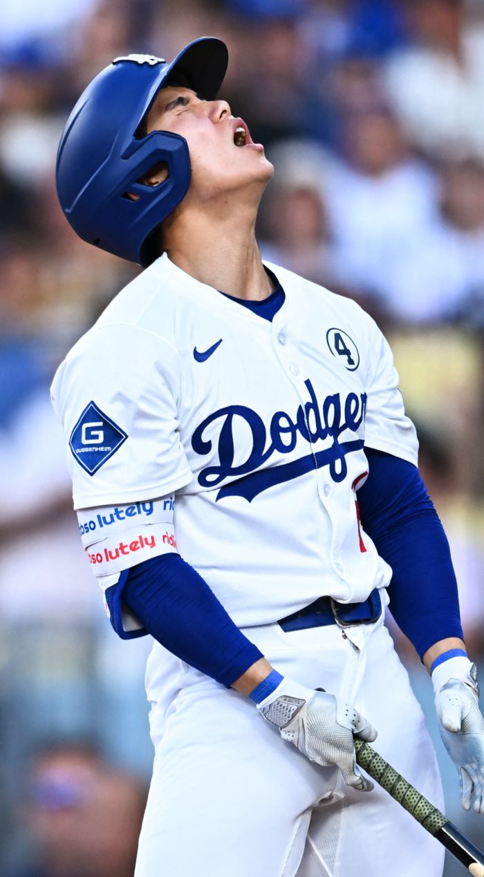 김혜성이 삼진을 당한 뒤 아쉬워하고 있다. 사진 | AP 연합뉴스