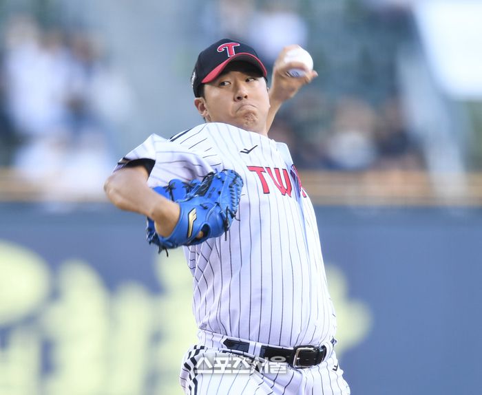 LG 선발투수 송승기가 역투를 펼치고 있다. 잠실 | 최승섭기자 thunder@sportsseoul.com