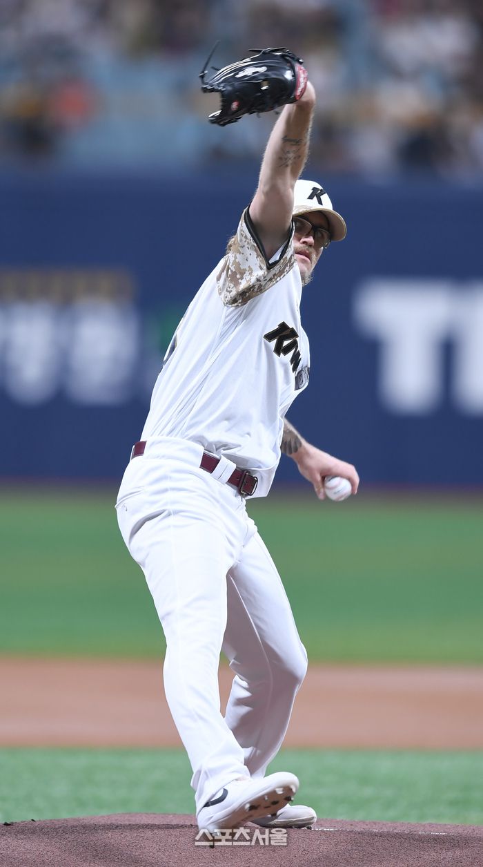 키움 선발투수 웰스가 25일 고척스카이돔에서 열린 2025 KBO리그 KIA와 경기에서 역투하고 있다. 고척 | 최승섭기자 thunder@sportsseoul.com