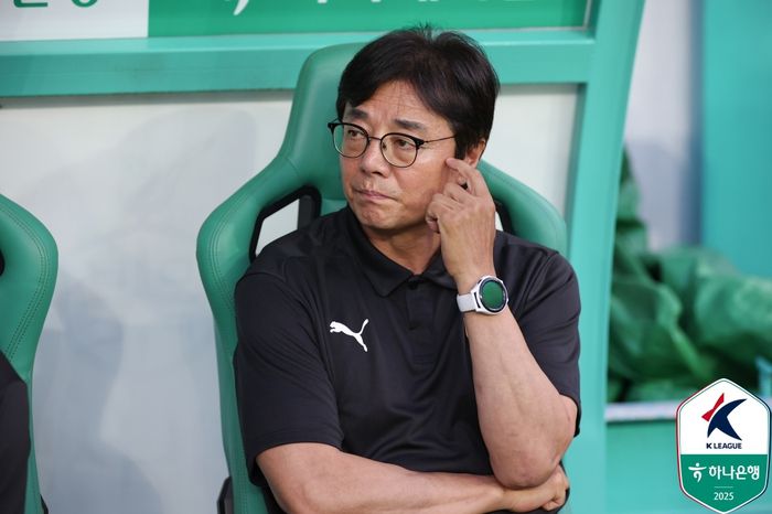 황선홍 감독. 사진 | 한국프로축구연맹