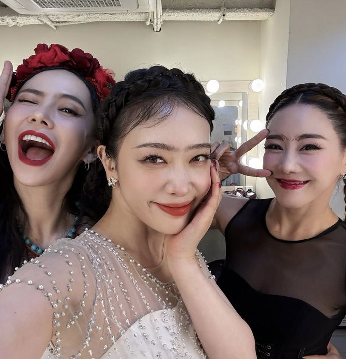 김지우-김히어라-김소향. 김히어라 인스타그램.