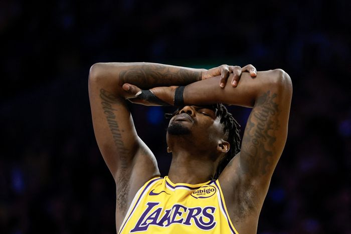 지난시즌 레이커스에서 뛴 도리안 핀니-스미스는 다음시즌 휴스턴에서 뛴다. 사진 | AFP 연합뉴스