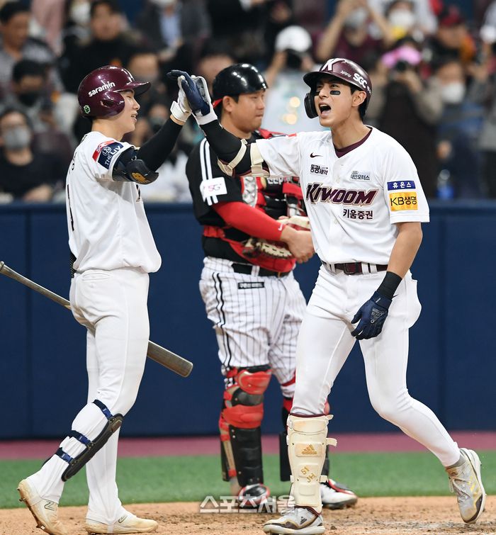 키움 시절 김혜성(왼쪽)과 이정후. 고척 | 박진업기자 upandup@sportsseoul.com