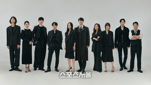 이번 연극 ‘벚꽃동산’ 해외 초청 공연에는 지난해 6월 초연 배우들이 그대로 무대에 오른다. 사진 | LG아트센터