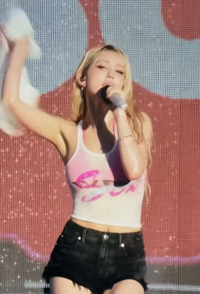 ‘워터밤 부산’에서의 전소미. 전소미 인스타그램.