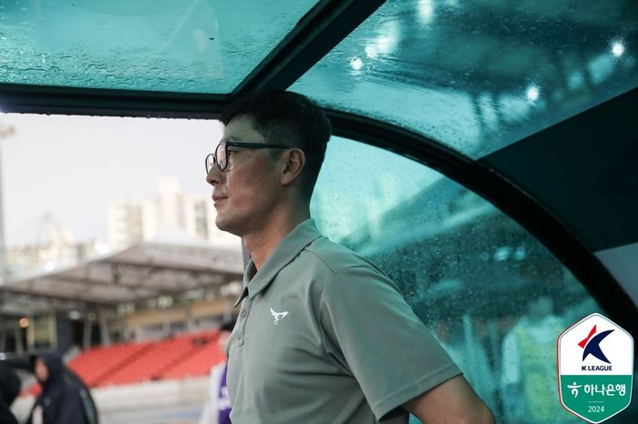 성남 시절 최철우 전 감독. 사진 | 한국프로축구연맹