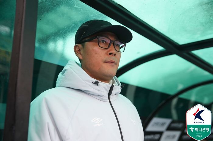 성남 시절 최철우 전 감독. 사진 | 한국프로축구연맹