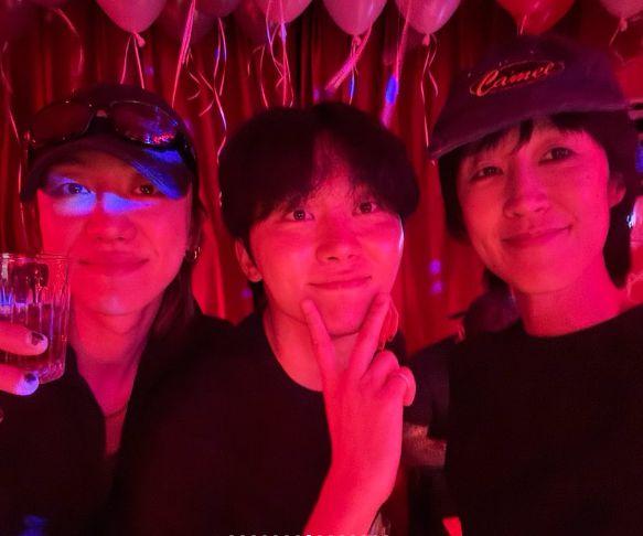 지드래곤 생일파티. 사진| 홍진경 SNS