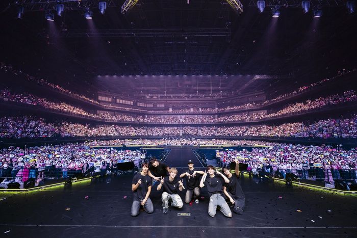 몬스타엑스(MONSTA X) 팬들과 함께  사진ㅣphoto by seitaro tanaka photo office