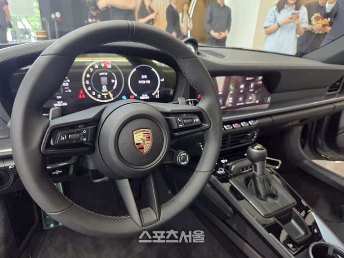 포르쉐 ‘신형 911 GT3 투어링 패키지’. 청담 | 원성윤 기자 socool@sportsseoul.com