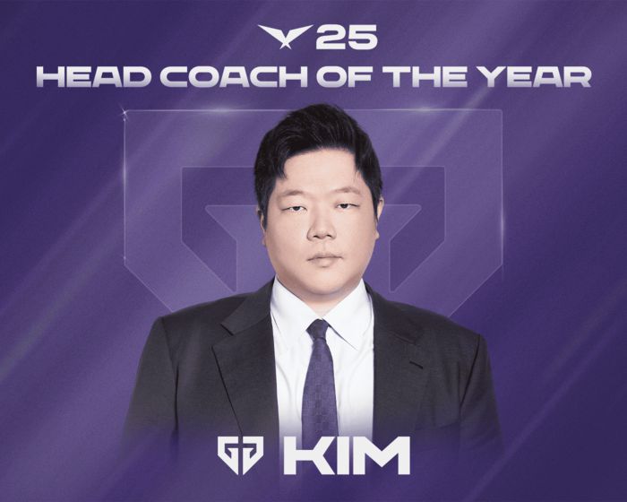 올해의 감독에 뽑힌 젠지 김정수 감독. 사진 | 라이엇 게임즈