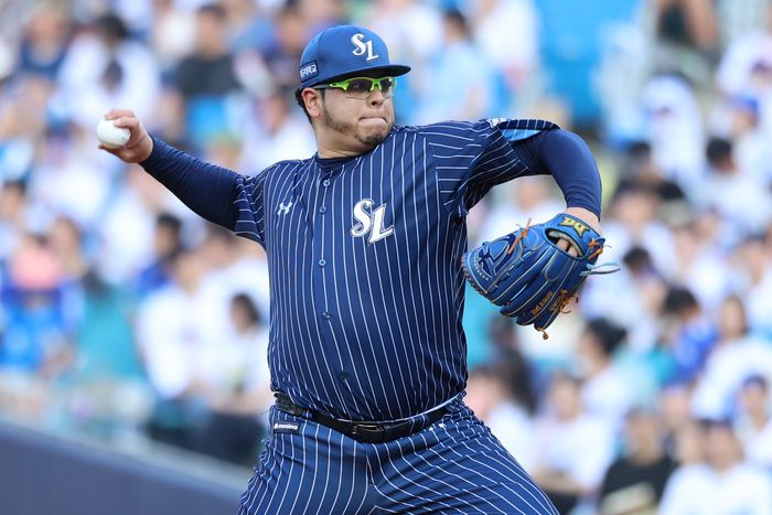 삼성 후라도가 20일 대구삼성라이온즈파크에서 열린 2025 KBO리그 키움전에서 선발 등판해 역투하고 있다. 사진 | 삼성 라이온즈