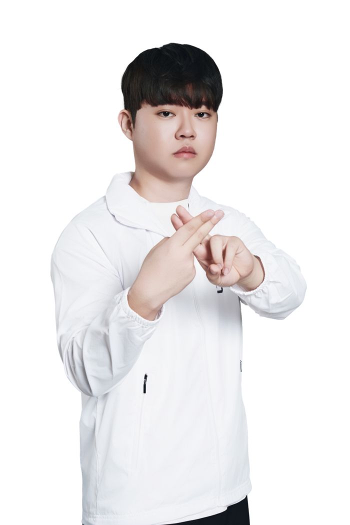 박찬화가 14일 서울 잠실DN콜로세움에서 열린 2025 FSL 서머 16강 DN프릭스 ‘샤이프’ 김승환과 경기서 2-1로 이겼다.