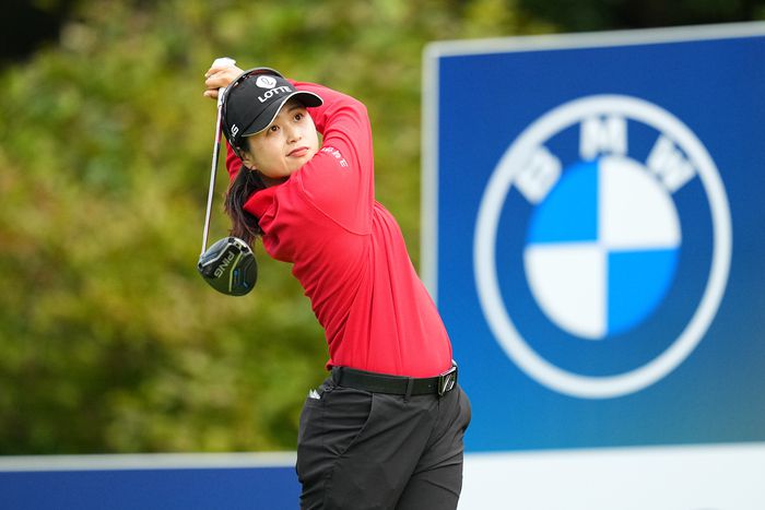 최혜진이 17일 열린 BMW 레이디스 챔피언십 2025 2라운드 2번 홀에서 티샷을 하고 있다. 사진 | 대회조직위