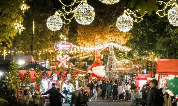 서울랜드 메리매일크리스마스 홀리의 크리스마스 마켓 전경. 사진 | 서울랜드