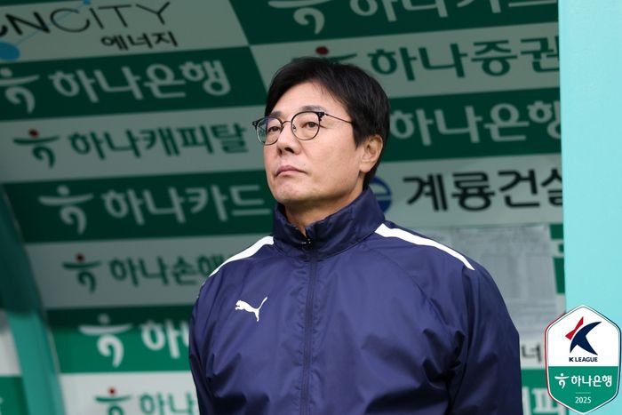 황선홍 감독. 사진 | 한국프로축구연맹