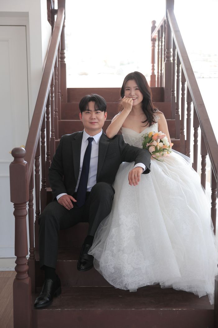 KIA 조준회 트레이닝 코치가  6일 오후 2시 신부 손지영 씨와 광주 더 시그너스 웨딩홀 3층 단독홀에서 결혼식을 올린다. 사진 | KIA 타이거즈