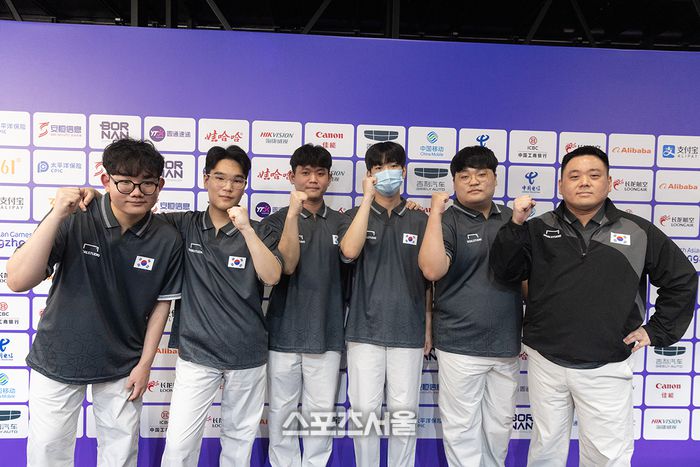 항저우 아시안게임 e스포츠 한국 배틀그라운드 모바일 대표팀이 30일 열린 준결승에서 1위로 결승에 진출했다. 사진 | 공동취재단