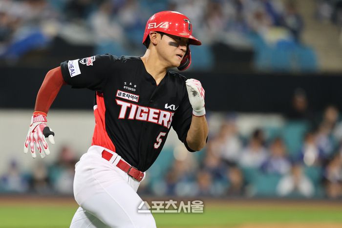 KIA 김도영이 대구삼성라이온즈파크에서 열린 2025 KBO리그 삼성전에서 안타를 때린 후 베이스 러닝을 하고 있다. 사진 | KIA 타이거즈
