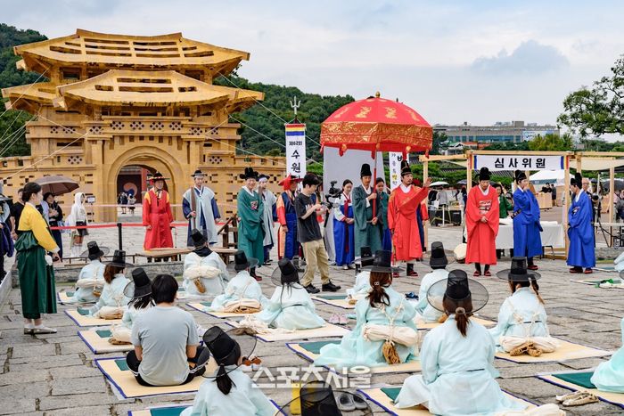 제62회 수원화성문화제 프로그램  별시 진행 모습. 제공=수원시