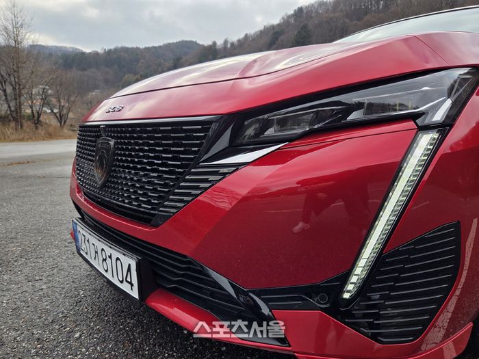 푸조 308 GT 스마트 하이브리드. 양평·안면도 | socool@sportsseoul.com