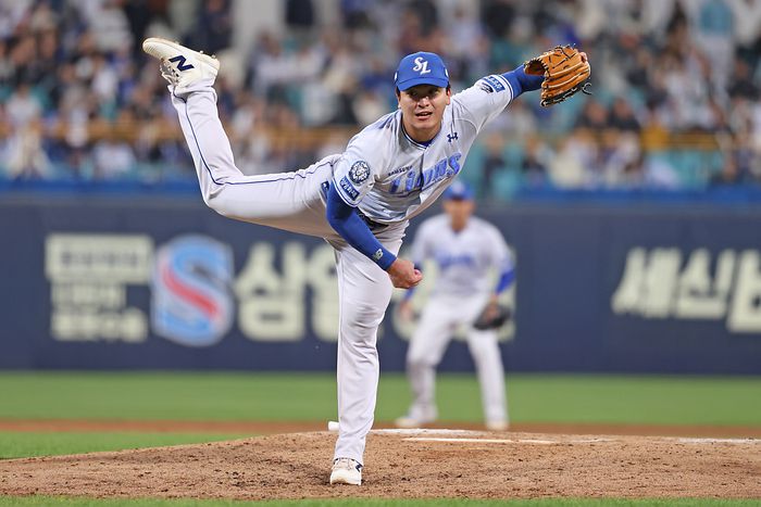 삼성 이재희가 대구삼성라이온즈파크에서 열린 2025 KBO리그 KIA와 경기에서 역투하고 있다. 사진 | 삼성 라이온즈