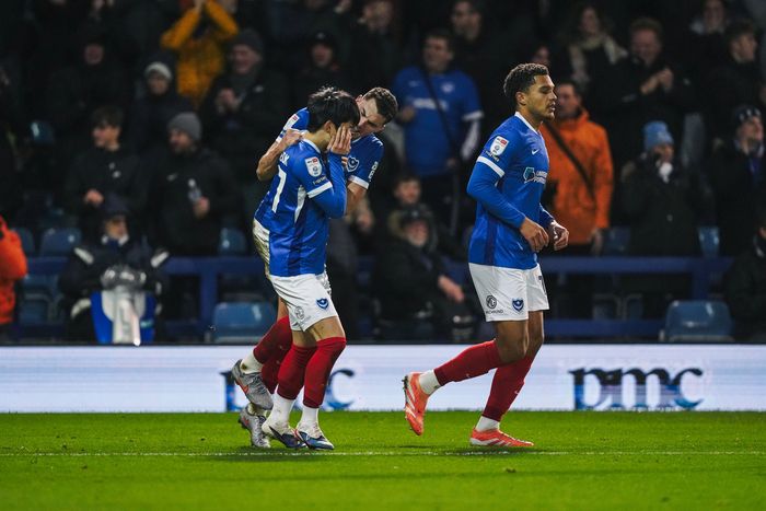 포츠머스의 양민혁이 지난달 30일 오전(한국시간) 영국 포츠머스의 프래턴 파크에서 열린 찰턴 애슬레틱과 2025~2026시즌 정규리그 24라운드 홈경기에서 후반 추가 시간 결승골을 넣은 뒤 기뻐하고 있다. 사진 | 포츠머스 SNS
