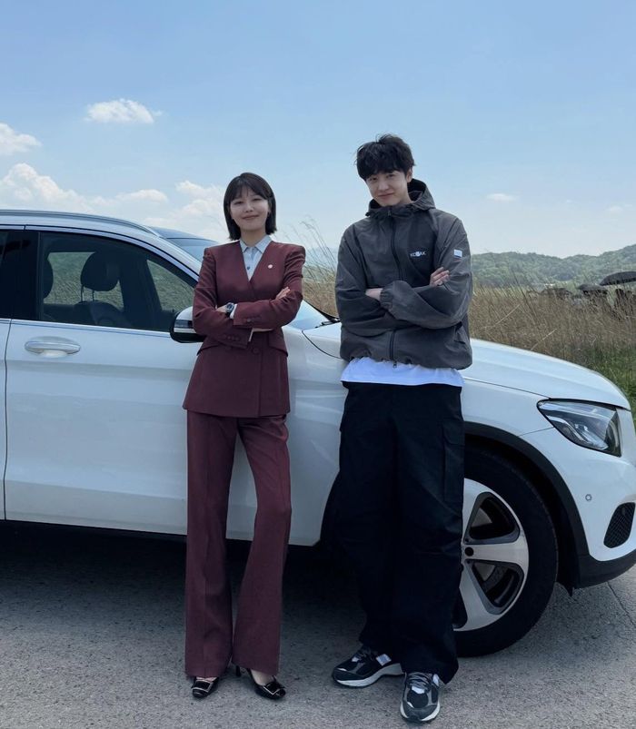 최수영-김재영. 최수영 SNS.