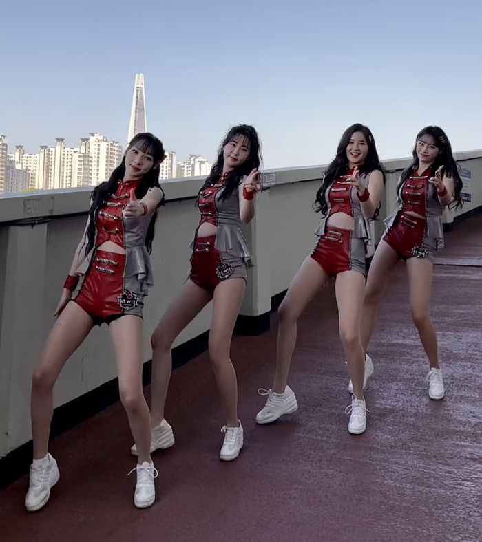 KT 치어리더팀이 피리 춤 숏폼 영상을 촬영하고 있다. 사진 | 김해리 치어리더 SNS