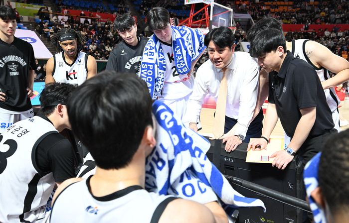 수원 KT 문경은 감독. 사진 | KBL