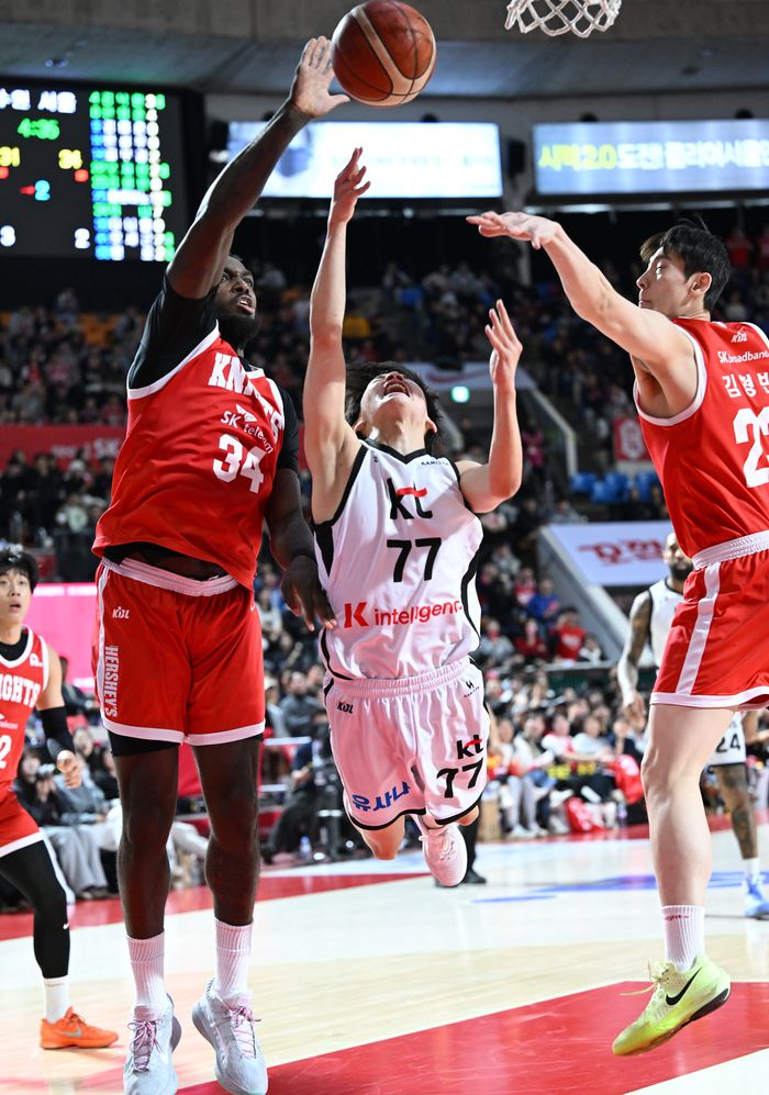 수원 KT 강성욱. 사진 | KBL