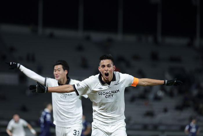 성남FC 시절 후이즈. 사진 | 한국프로축구연맹