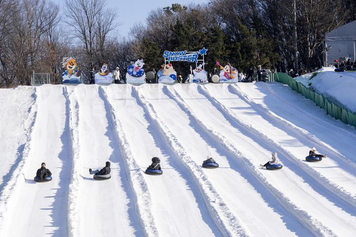 에버랜드 눈썰매장 ‘스노우 버스터’ 레이싱 코스. 사진ㅣ삼성물산
