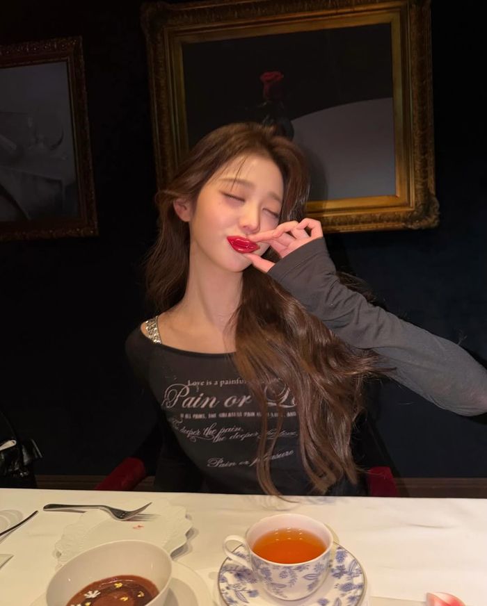 사진ㅣ장원영 SNS